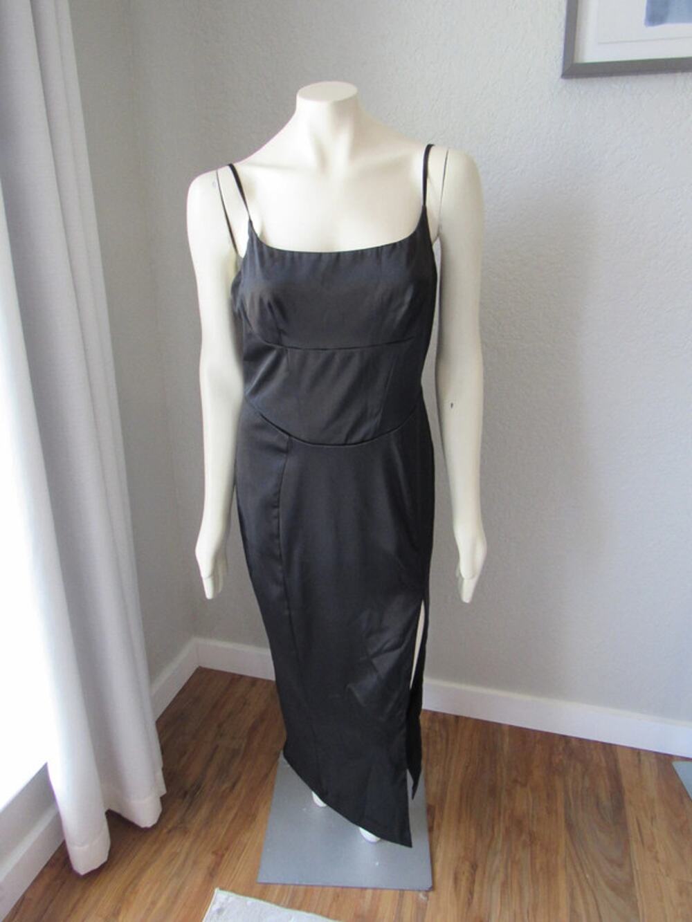 Fitted Black Midi Dress